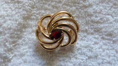 Bijou broche METAL DORE STRASS DE VERRE grenat /BROOCH - Photo 1/2