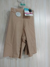New Vanity Fair Shapewear Slip Short Size S 5 Brown  Invisible Edges Soothing