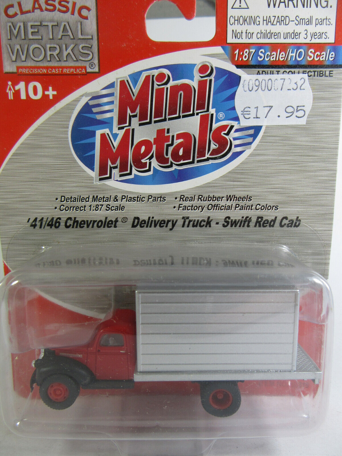 Classic Metal Works USA 1:87 1946 Chevy Suitcase Neutral, Red Cabin