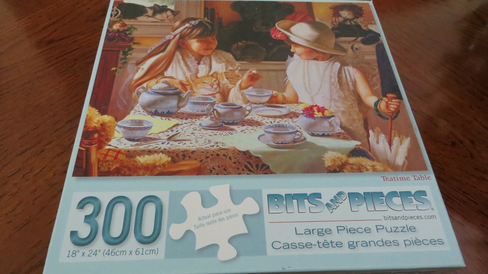 wooden puzzle plateau