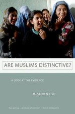 Are Muslims Distinctive?: A Look at the Evidence, PB - B0213