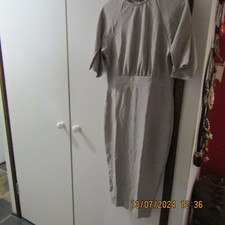 Cute Boohoo Beige Wiggle Dress With Split Sleeves Midi Size 8 New With Tag