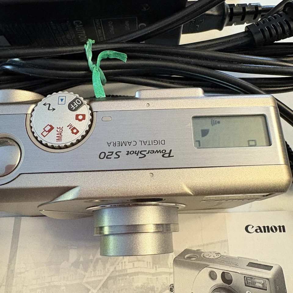 Canon Digital Camera PowerShot S20 3.3MP. Complete kit, with EXTRAS. All Tested - Image 3 of 4