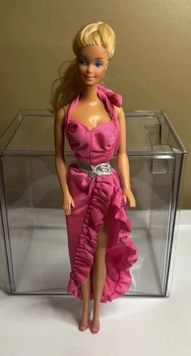 Vintage 1982 Twirly Curls Barvie #5579 Damage To Hands And Feet See Pics