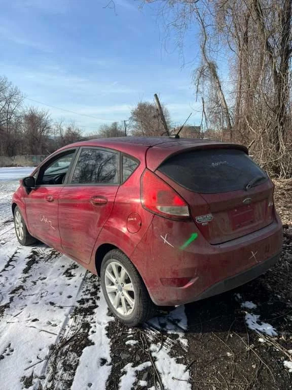 FIESTA 2012 燃油蒸汽罐 1091 — 第 3/4 张图片