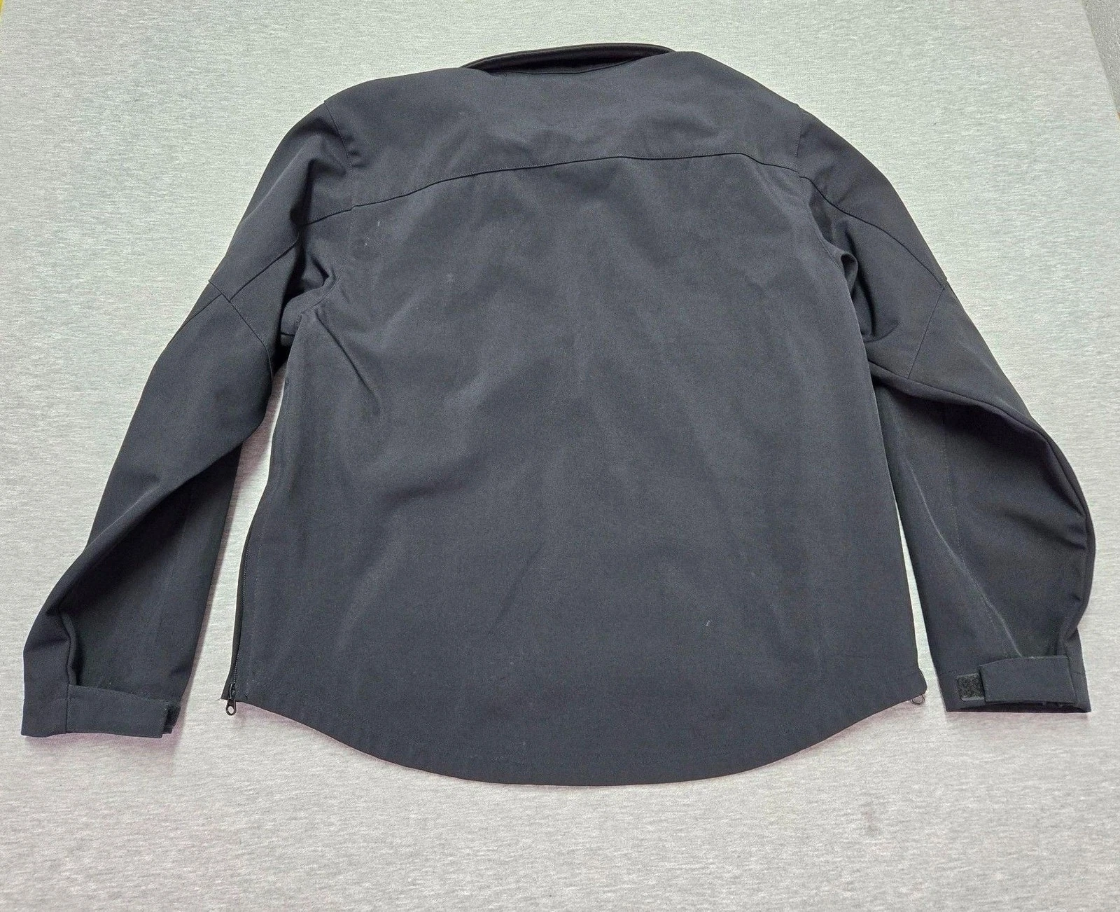 SOG Tactical Jacket Mens Large Black Softshell Windbreaker Zip Pockets Outdoor image 4