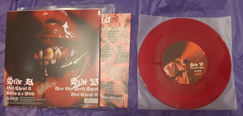 Cancer Christ Satan Is A Bitch 7 дюймов EP КРАСНЫЙ ВИНИЛ СДЕЛАНО 200! РЕДКАЯ БОЛЬШЕ НЕ ИЗДАЮЩАЯСЯ - Изображение 2 из 2