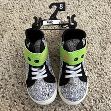 Star Wars Mandalorian Baby Yoda Toddler Boys High-Top Shoes Sneakers Size 8 NWT