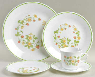 Vintage Corelle Strawberry Sundae Add-on/Replacement Dinnerware (See Selection)