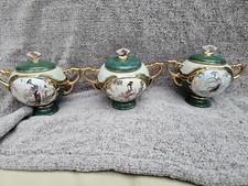 Vintage Porcelain Music Box Beauties of the Red Mansion 1999 Ardleigh Elliott  