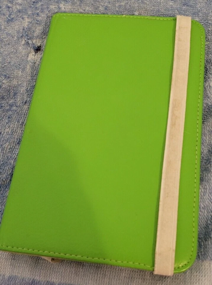 Amazon Kindle Fire (1st Generation) 8GB, Wi-Fi, 7in - Black - Image 2 of 4