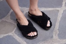 Sandalia de plataforma para mujer BIRKENSTOCK PAPILLIO negra Daytona Teddy talla US 7 EU 38