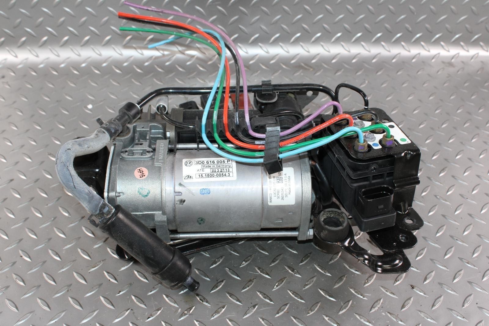 13-18 Flying Spur Suspension Air Ride Compressor Pump Assy OEM Factory WTY OE OE