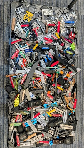 2+ Pound Grab Bag Lot TSA Confiscated EDC Multitool Kn*ves Utility Tools 2# 2lb