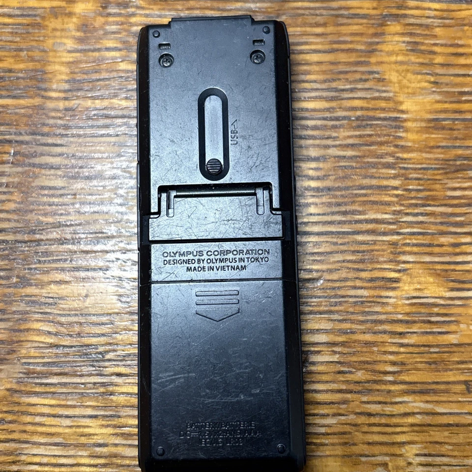 Olympus WS-852 Multi-Function Digital Voice Stereo Recorder USB Storage Device - Image 4 of 4