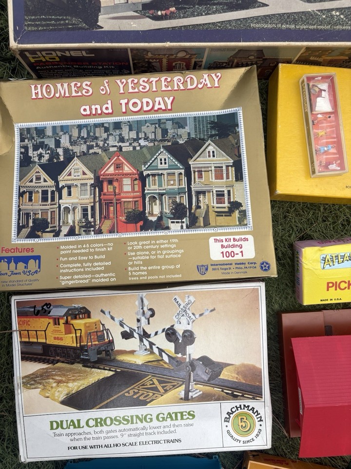 Mega HO Train Accessories and Model Lot (see photos) new & used | eBay