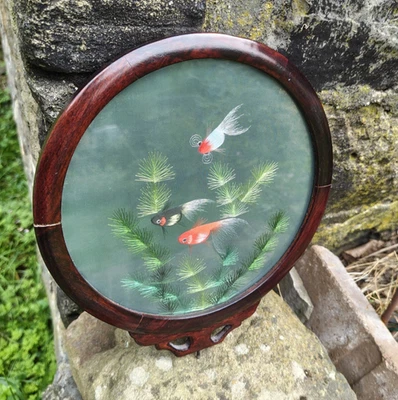 China Art Suzhou Seidenstickerei Koi Fische doppelseitig hinter Glas Palisander - Bild 1 von 4