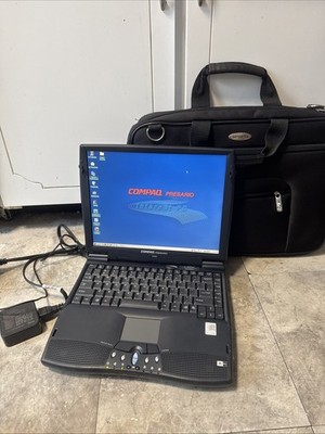 WORKING Vintage Compaq Presario 1688 Laptop Windows 98 Boots w/ Charger Bag