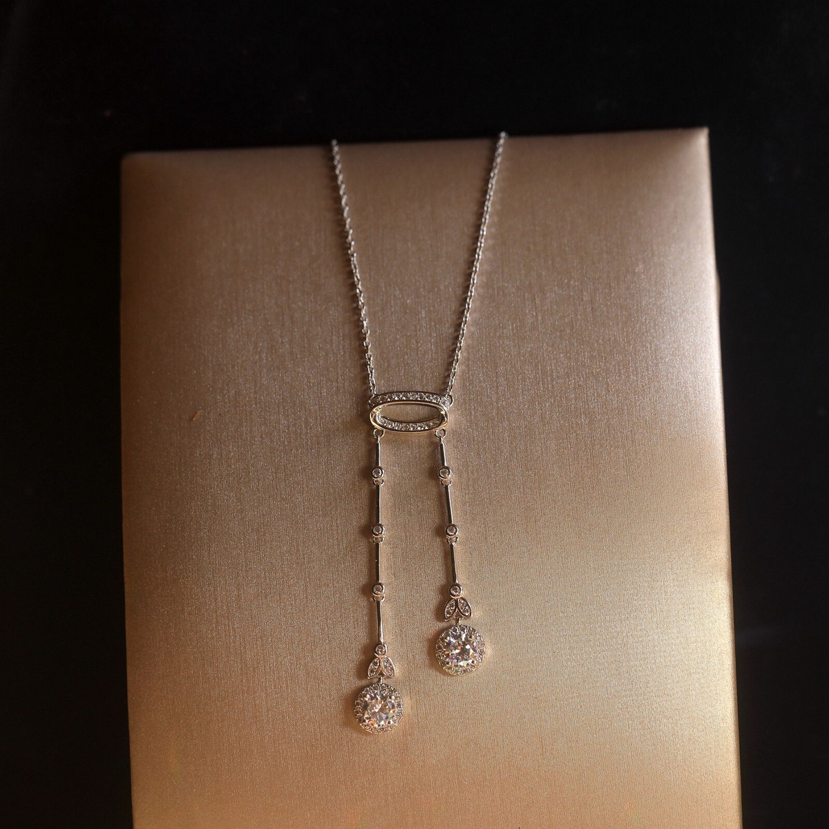 Collier Court Pendentif Argenté Style Belle Époque - Serti CZ Blanc, Femme