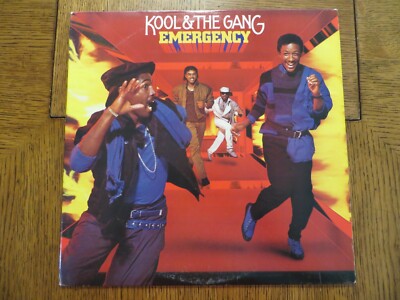 Kool & The Gang   Emergency - 1984 - De-Lite 422-822 943-1 M-1 Vinyl LP VG+/VG+!