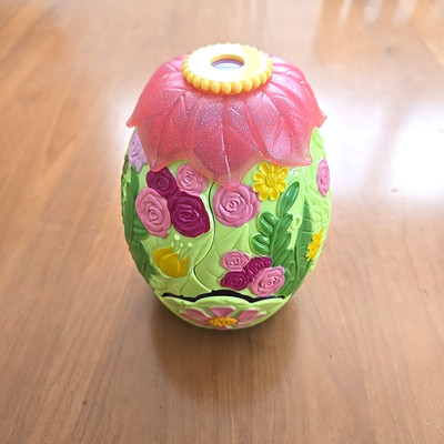 Hatchimals CollEGGtibles Garden Egg -Interactive Secret Scene Playset