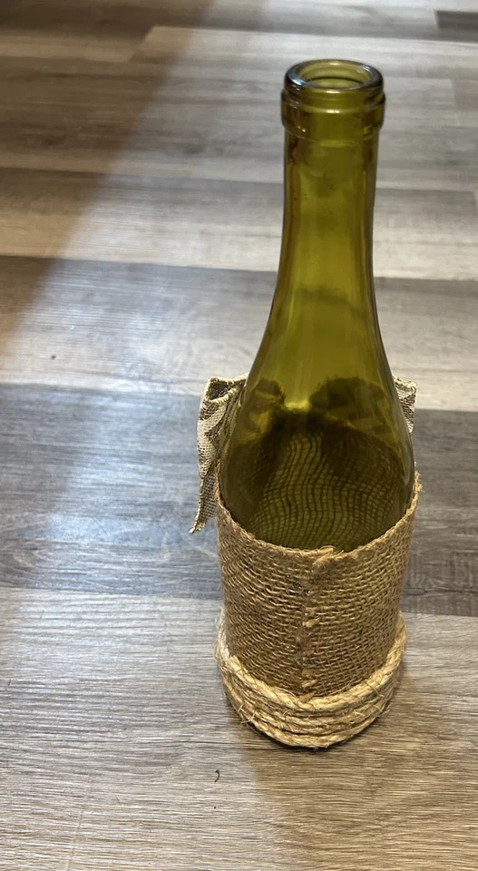 botella de vino decorativa Foto 2 de 3