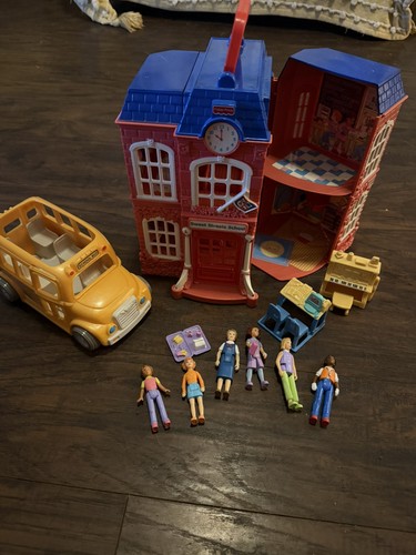 Vintage 2002 Mattel Fisher Price Sweet Streets Loving Family School Bus Playset