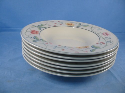 Villeroy and Boch ALBERTINA Pattern 9 1/4" Rim Soup Bowl(s), $12.50 each - Picture 10 of 12