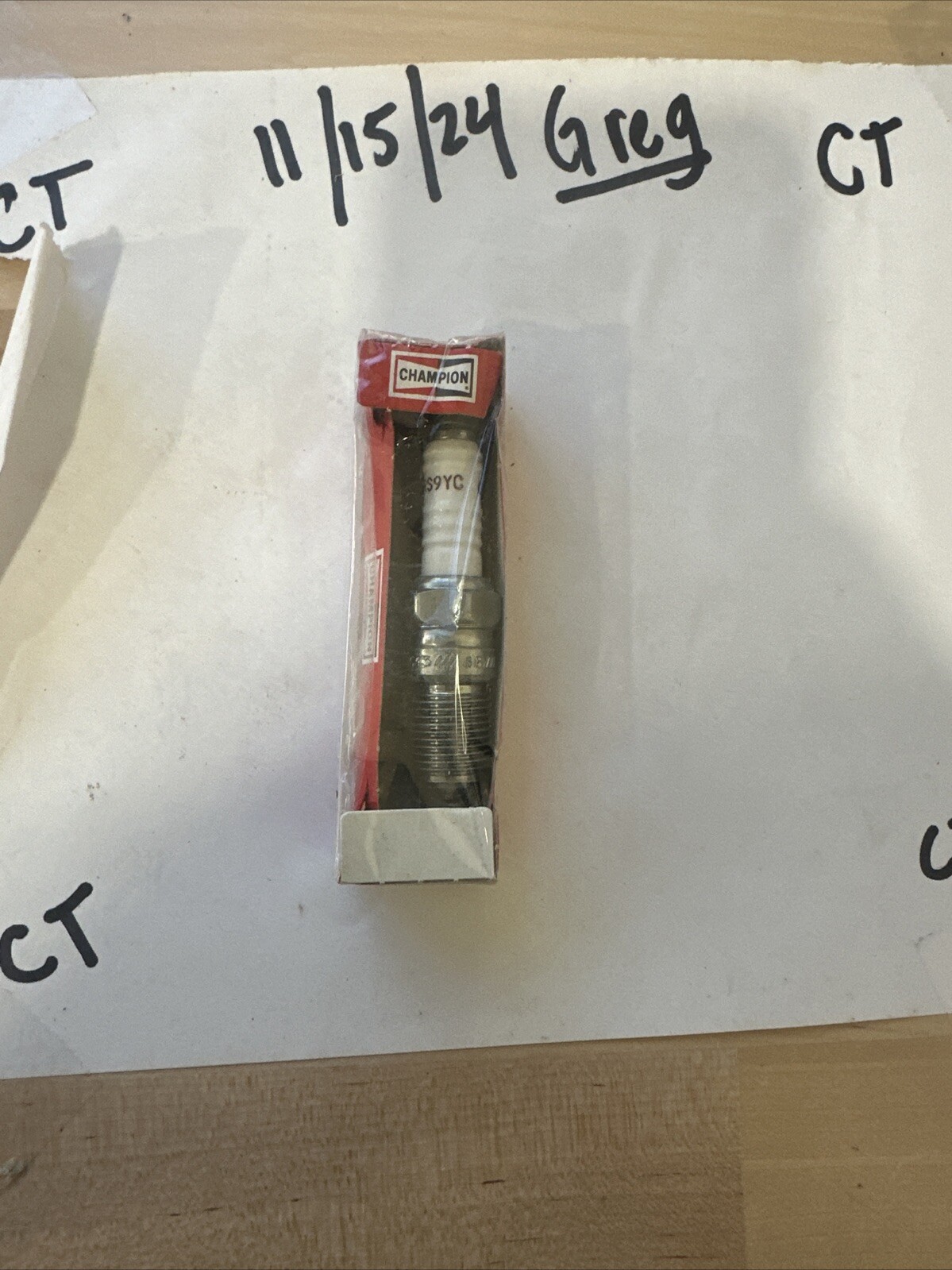 Champion OEM 304  Rs9yc Auto Spark Plug