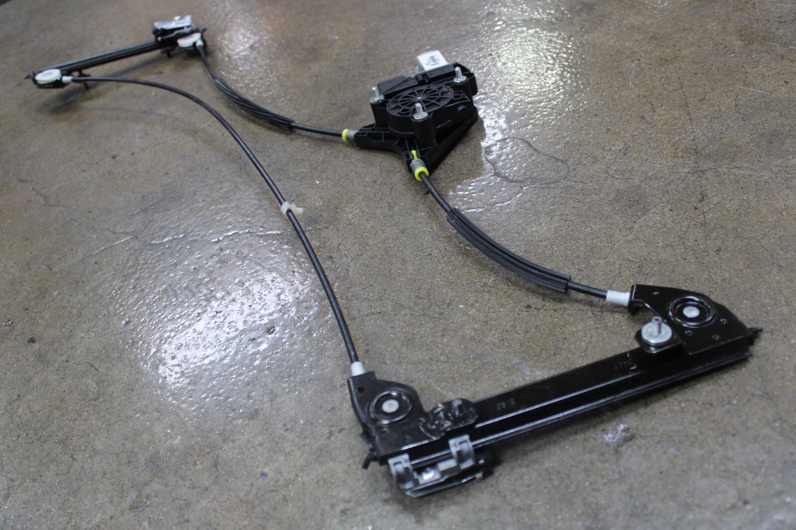 Ferrari 458 488,, Back Glass / Window Regulator, Used, P/N 83072100
