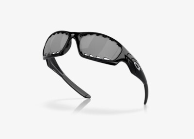 Oakley Satisfy Straight Jacket Black Prizm Black Lenses Polished