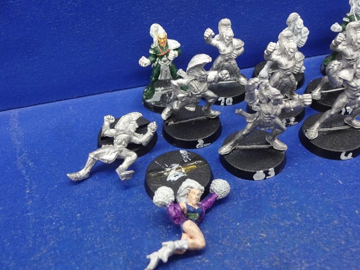 RAR! 11+1 Wood Elves Athelorn Avengers + Cheerleader für Blood Bowl METALL