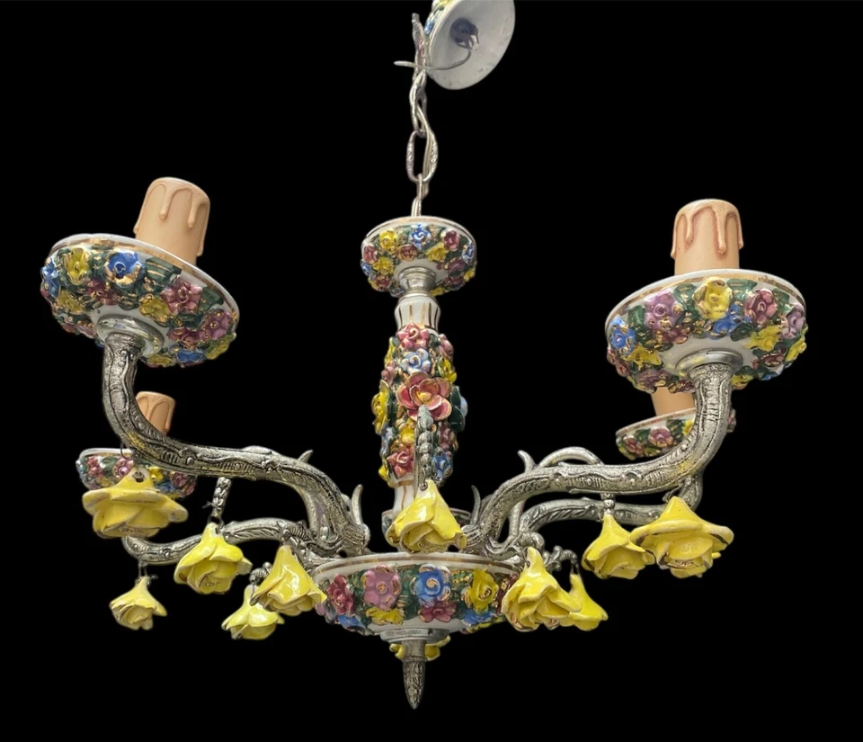 Lustre vintage en porcelaine et laiton, 5 lumières, décoré de fleurs - élégance - Photo 3/4