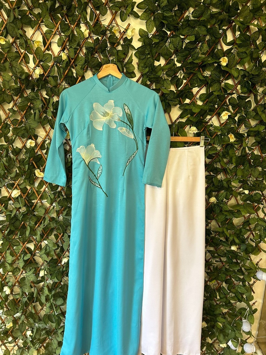 Designed Blue Vietnamese Traditional Ao Dai for women. | eBay