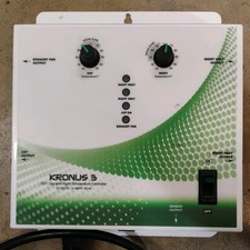 Kronus 3 CO2, Day and Night Temp Controller Model #702650 - See Description