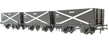 Accurascale, ACC2831, OO Gauge, set of 3 P7 Hopper Wagons, NCB Black White Cross