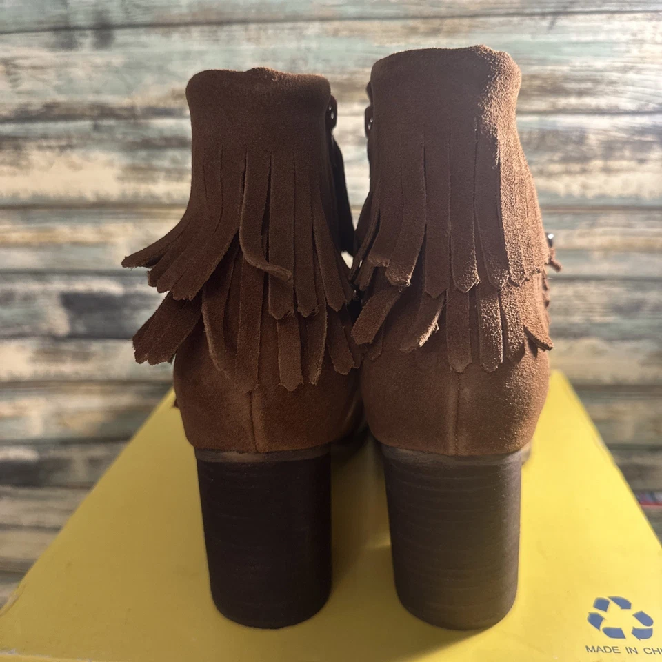 SBICCA "Jessa" Suede Leather Ankle Boot~Tan~Fringe Boho Style Size 10 - Image 4 of 4