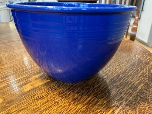 Early vintage cobalt blue Fiestaware #6 nesting bowl