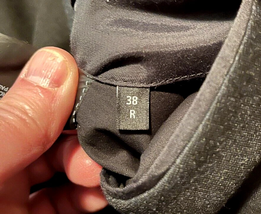 Blazer Theory Clinton en ponte jaspeado para hombre 38R negro carbón $595 venta al por menor usado en excelente estado Foto 4 de 4