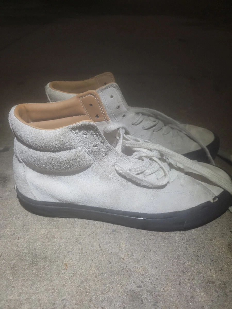 White suede top skate shoes