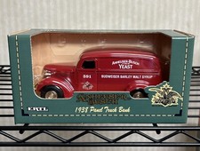 3295 Ertl Anheuser-Busch Budweiser 1938 Panel Truck Bank 1/25 Die Cast 1993
