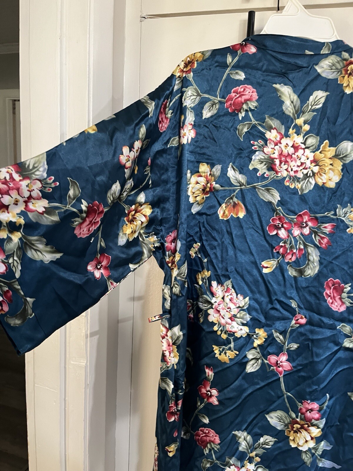 Vtg Inner Most satin floral Womens Medium M  Silky Nightgown Robe Set Lingerie