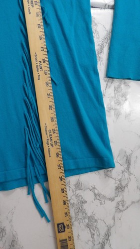 Vince Camuto Turquoise Blue V-Neck Fringe Knit Sweater Pullover Size Medium - Picture 10 of 15