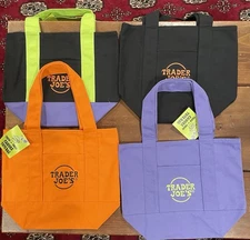 Trader Joes Mini Canvas Tote Bag Set of 4 Halloween LIMITED LE NWT Trick Treat