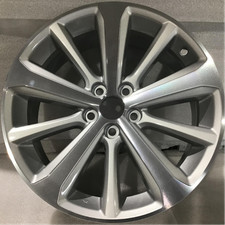 2008-2013 Toyota Highlander Refurbished Wheel 19 69548 Silver Machined 2008-2013 Toyota Highlander Refurbished Wheel 19 69548 Silver Machined