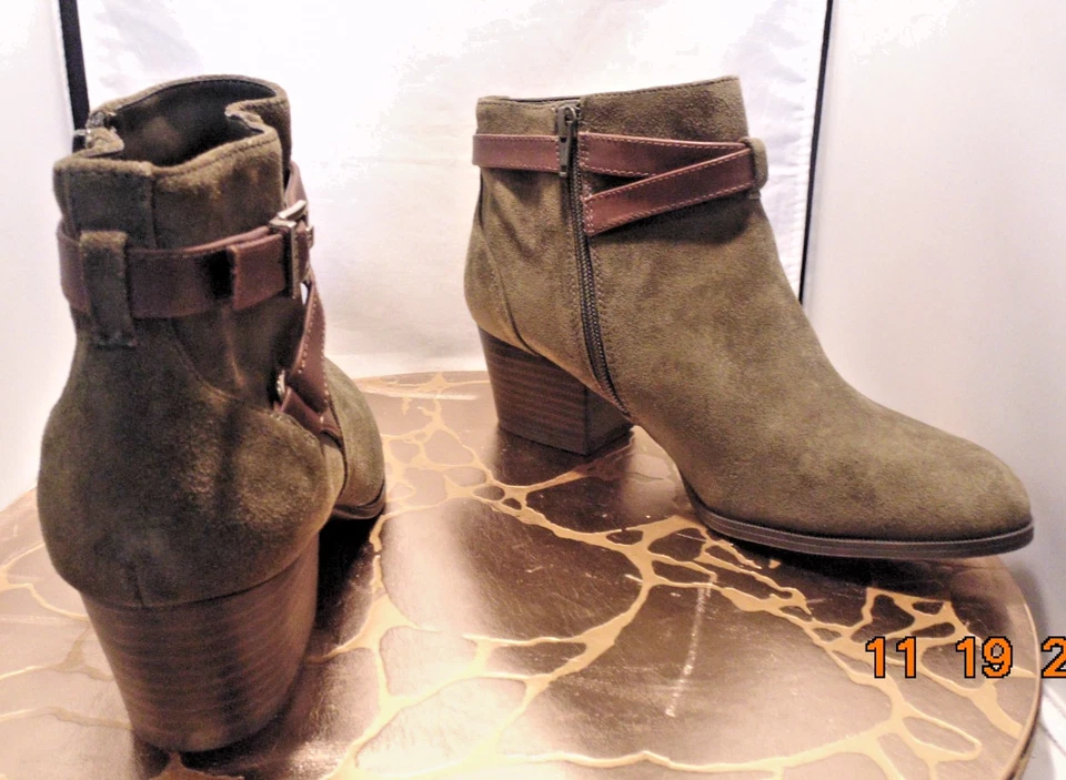 Alex Marie Olive Green Suede Bootie with Brown Straps Size 9M - Image 4 of 4
