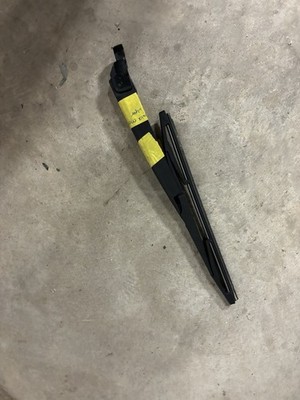 2022 Buick Encore Gx Trunk Wiper