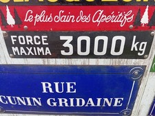 ANCIENNE PLAQUE EMAILLEE GRUE CHANTIER MARITIME FORCE 3000 KG