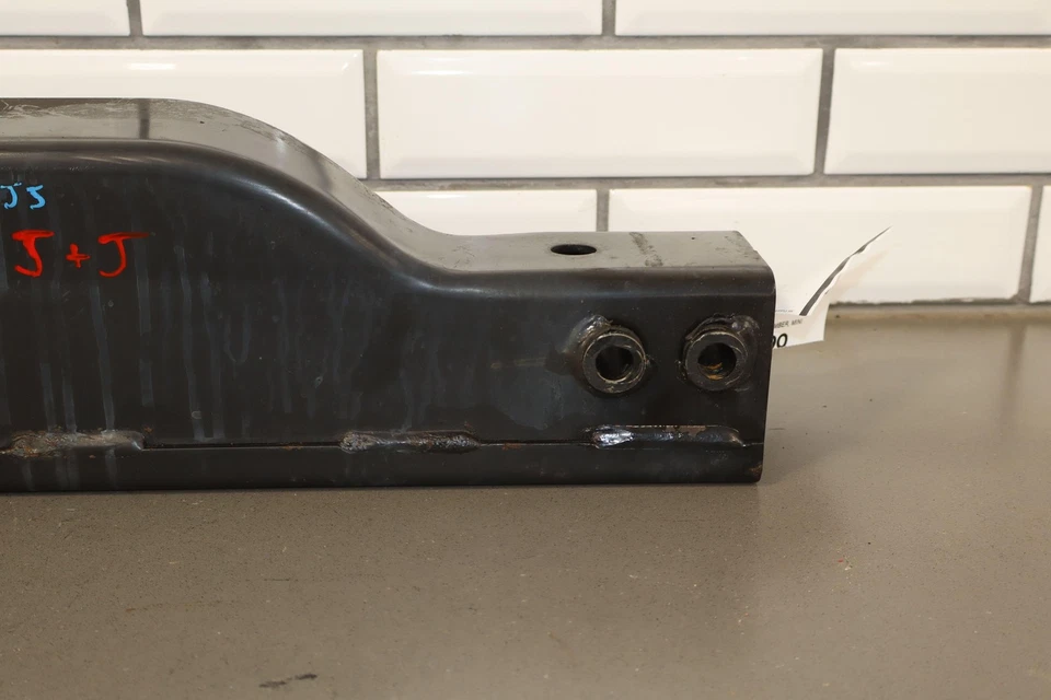 2004 Chevy Silverado 1500 Transmission Crossmember Brace OEM - Image 4 of 4