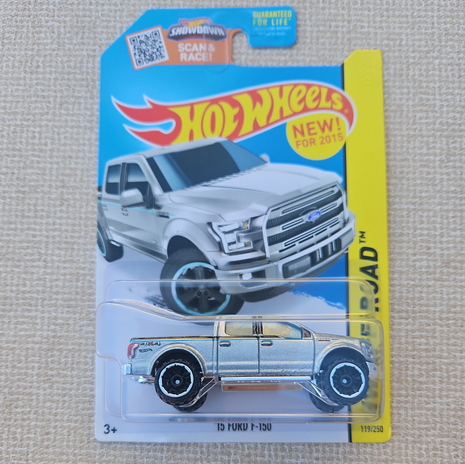 Hot Wheels 2015 HW Off-Road 119/250 - '15 Ford F-150 - NEW NOC Near Mint HTF